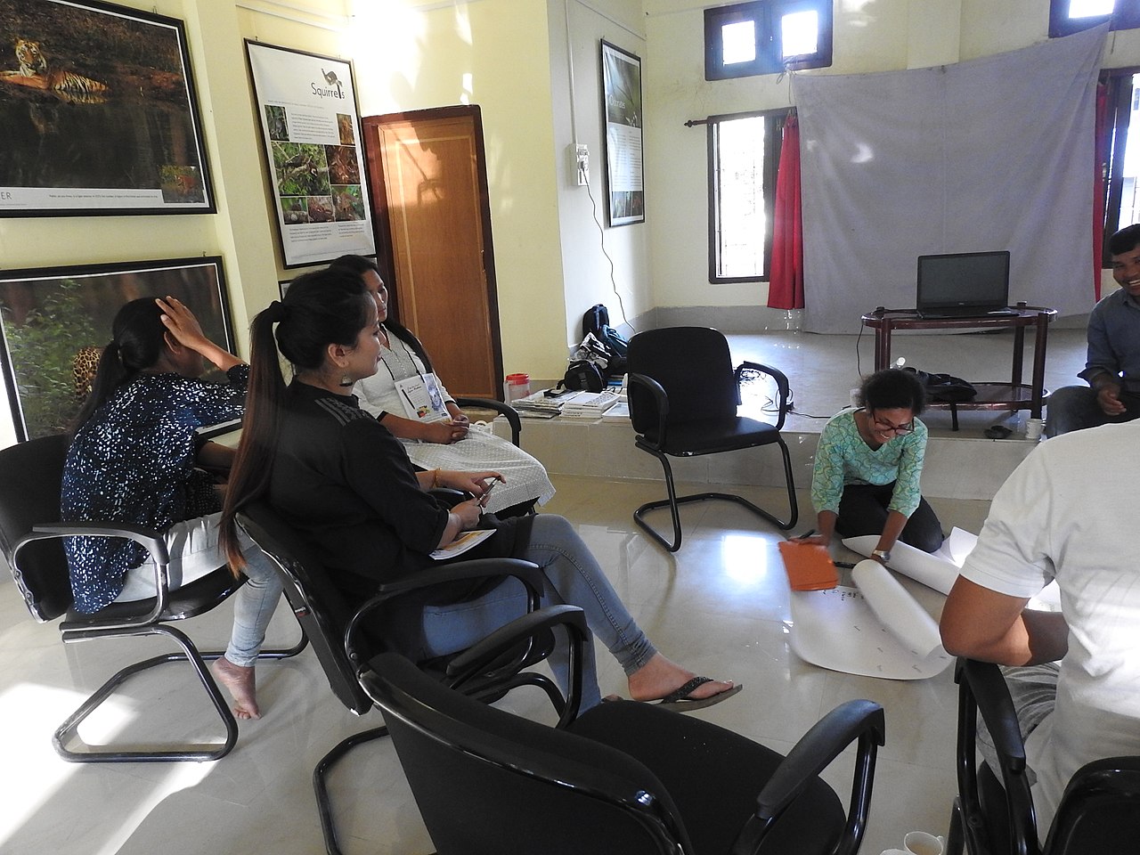 A hands-on session during teacher training